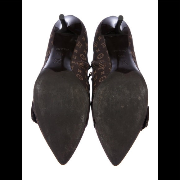 ❤️❤️ LOUIS VUITTON Monogram Pattern Boots❤️❤️ - Picture 6 of 6